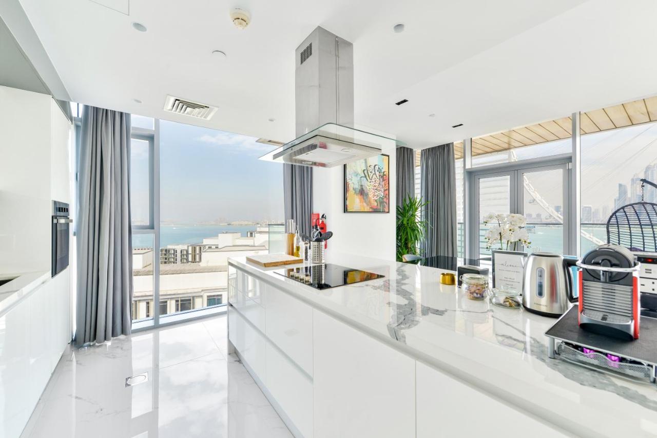 Luxurious 3 Bedroom W Maidroom In Bluewaters Island Dubai Exterior photo